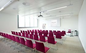 Mercure Geneva Airport